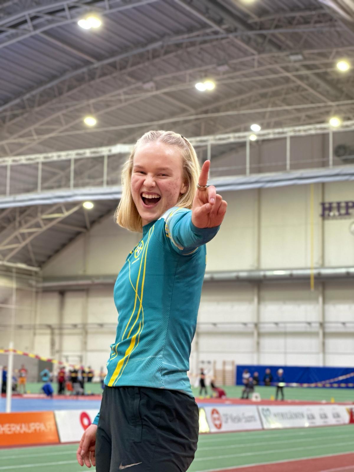 Tessa Juoksi Suomen Enn tyksen Jyv skyl n Juniorihalleissa Kaipolan Vire tessa-juoksi-suomen-enn-tyksen-jyv-skyl-n-juniorihalleissa-kaipolan-vire